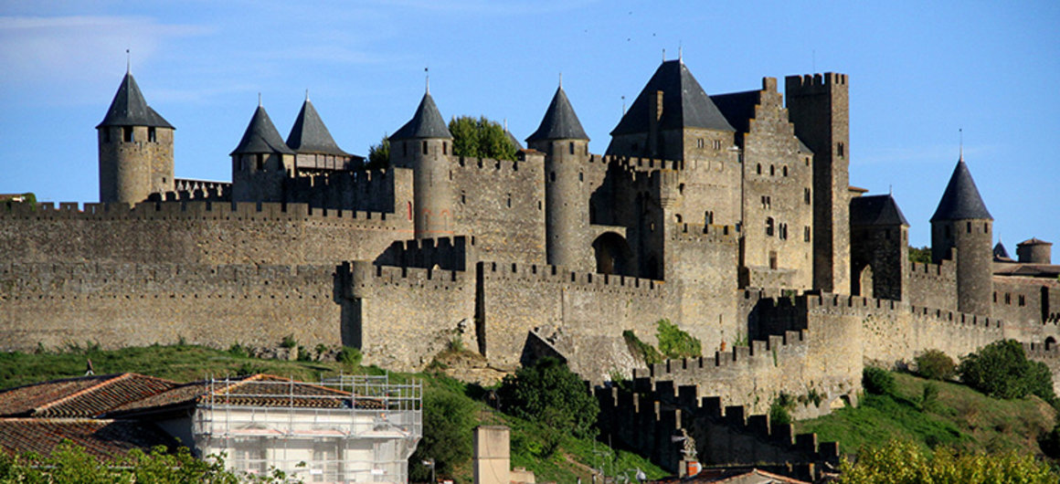 Top 15 Things To See And Do In Carcassonne Le Boat   Midi Carcassonne Cite 800x430 